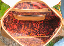 Load image into Gallery viewer, Sheridan carved bag